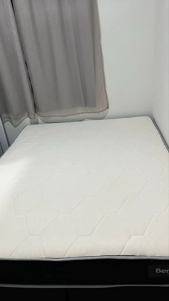 Cama QUEEN - 3 MESES DE USO!  - Foto 3