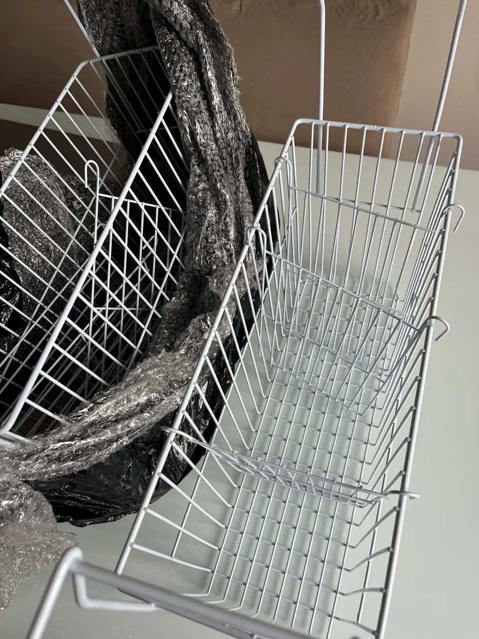 2 cestos para freezer com 6 divisores  - Foto 2