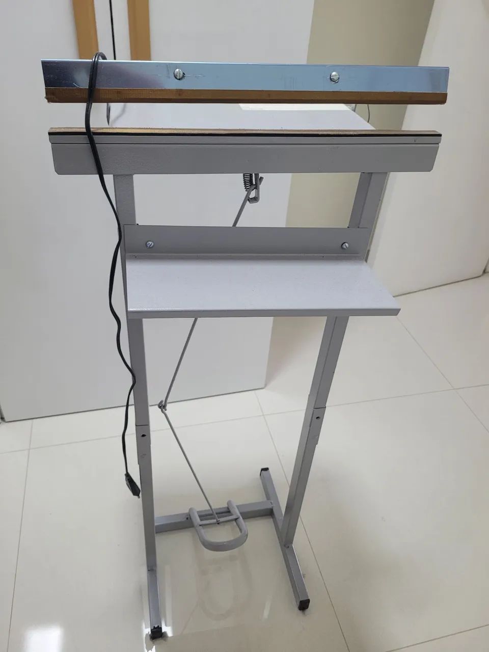 Seladora de pé com pedal 40cm - Foto 4