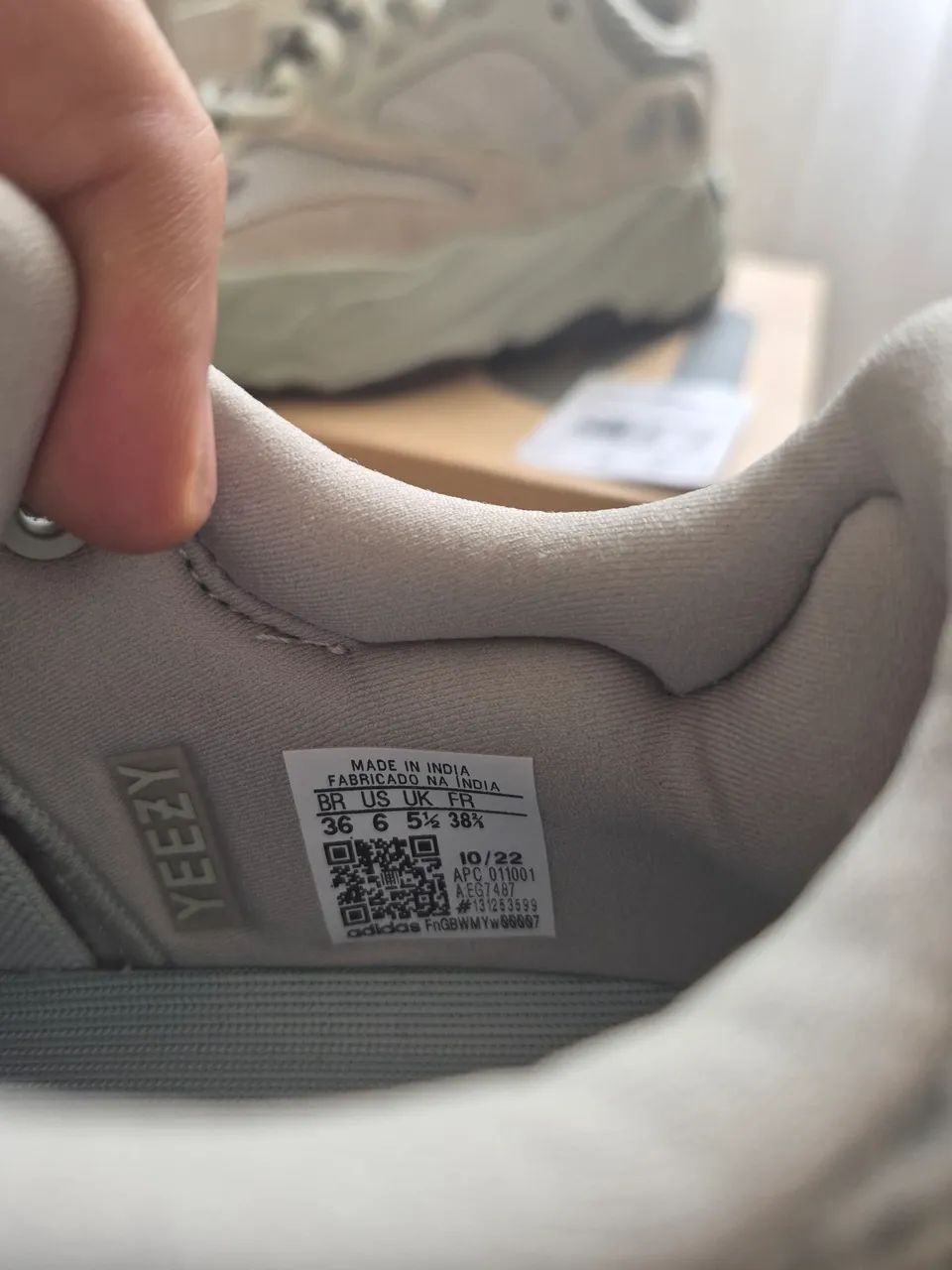 YEEZY 700 - Foto 4