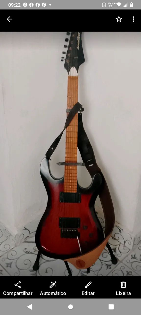 Guitarra Jennifer usada 