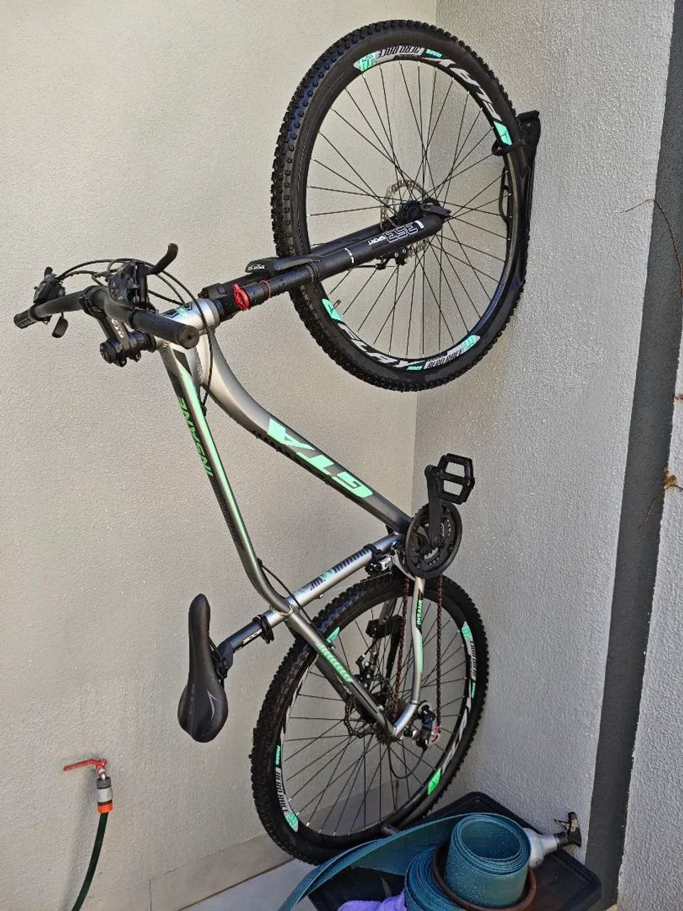 Bicicleta GTA Insane Aro 29  - Foto 3