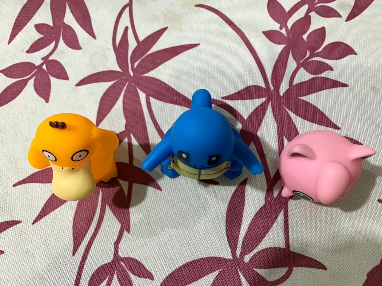 30 reais pelos 3 pokémons juntos  - Foto 2