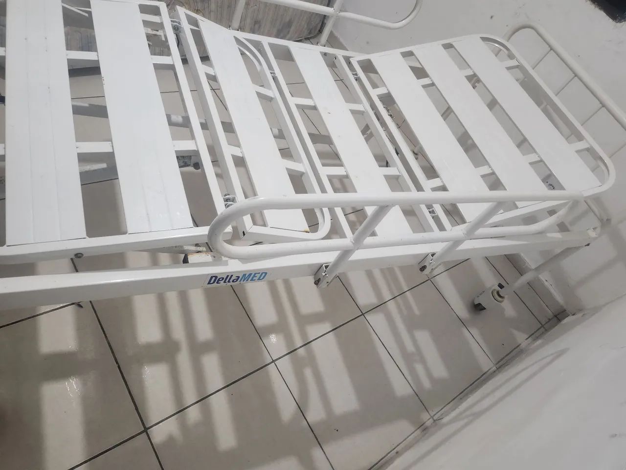 Cama hospitalar dellamed