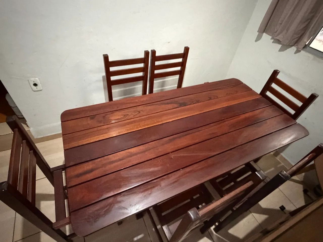 Mesa de jantar madeira maciça 6 cadeiras 