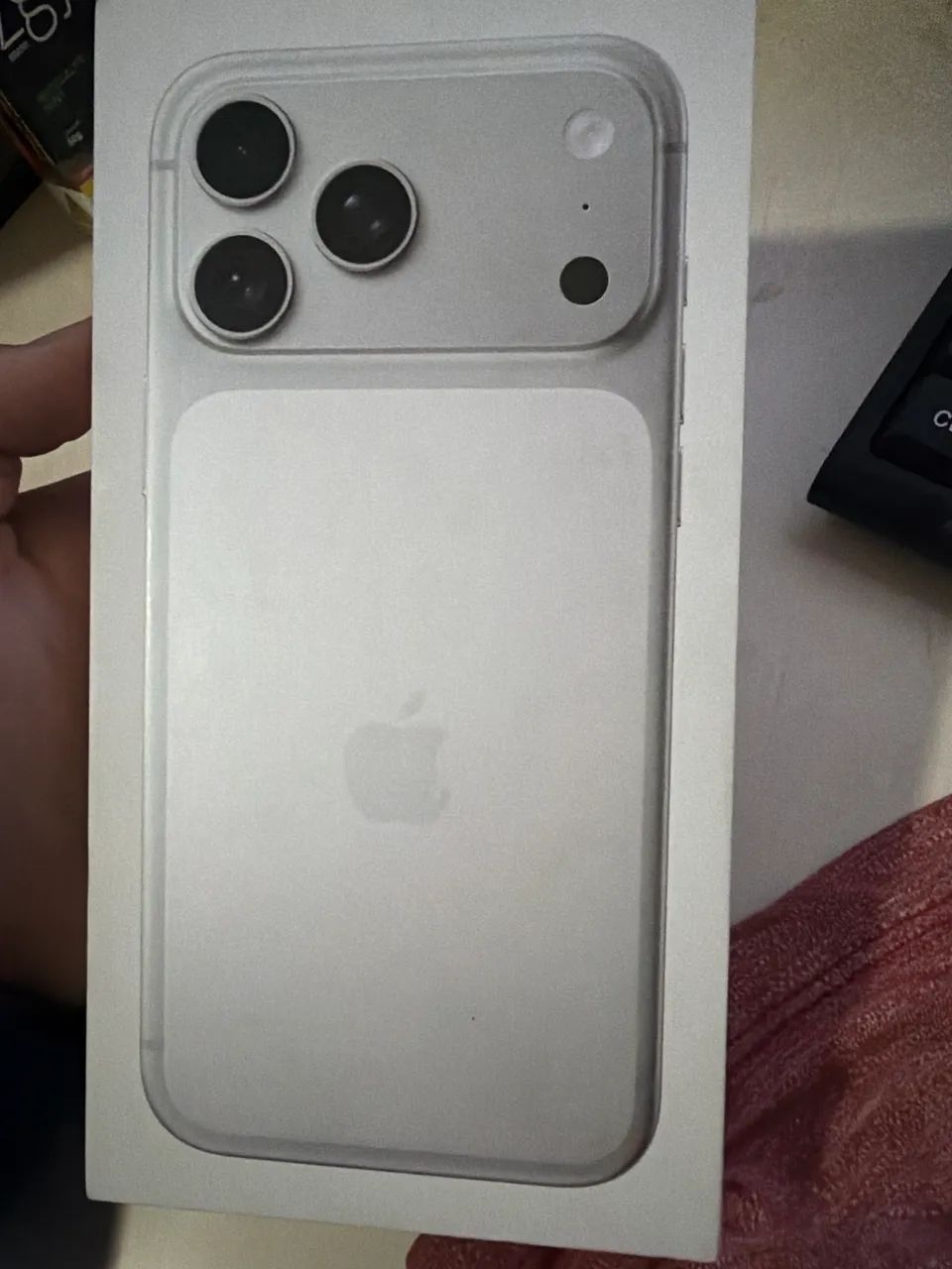 iPhone 17 pro Max 256GB branco