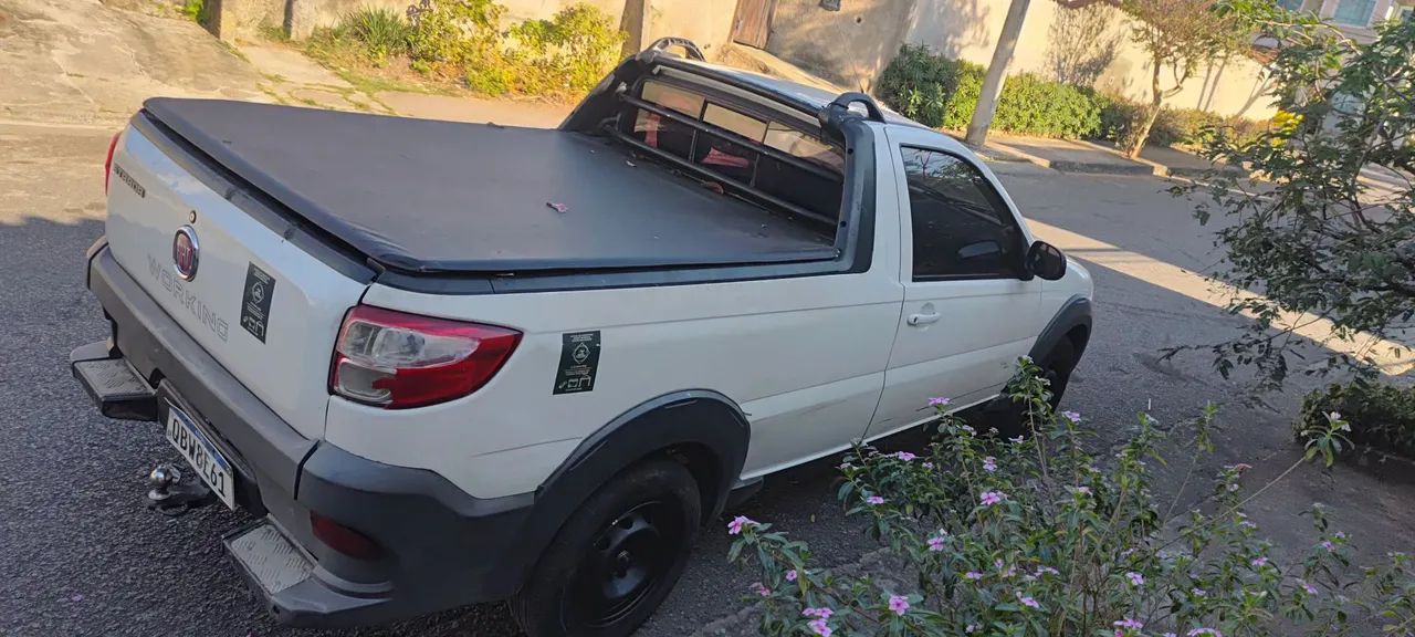 Fiat Strada Working Hard 1.4 Fire Flex 8V CS 2017 - Foto 3