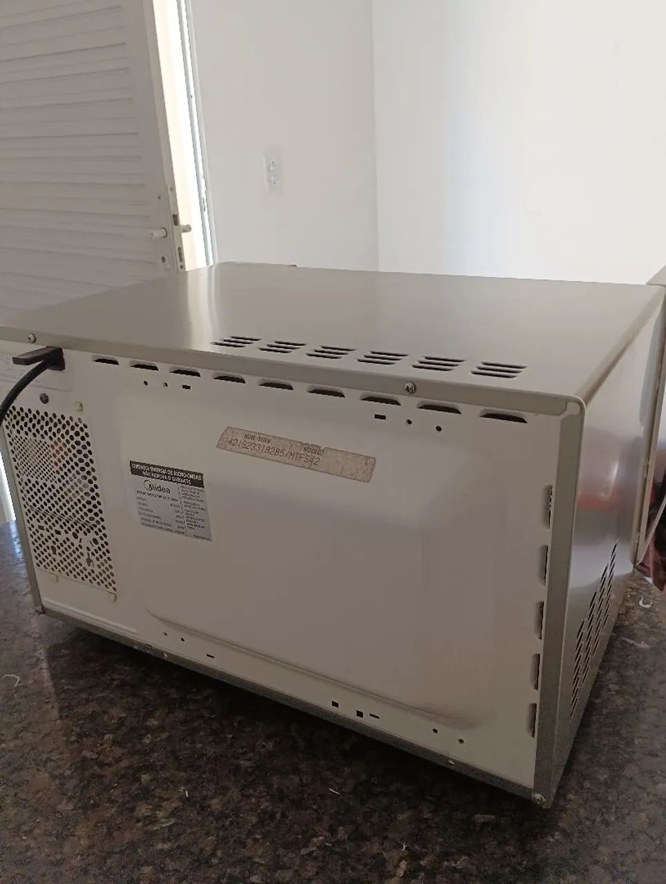 Microondas Midea 31L espelhado - Foto 4