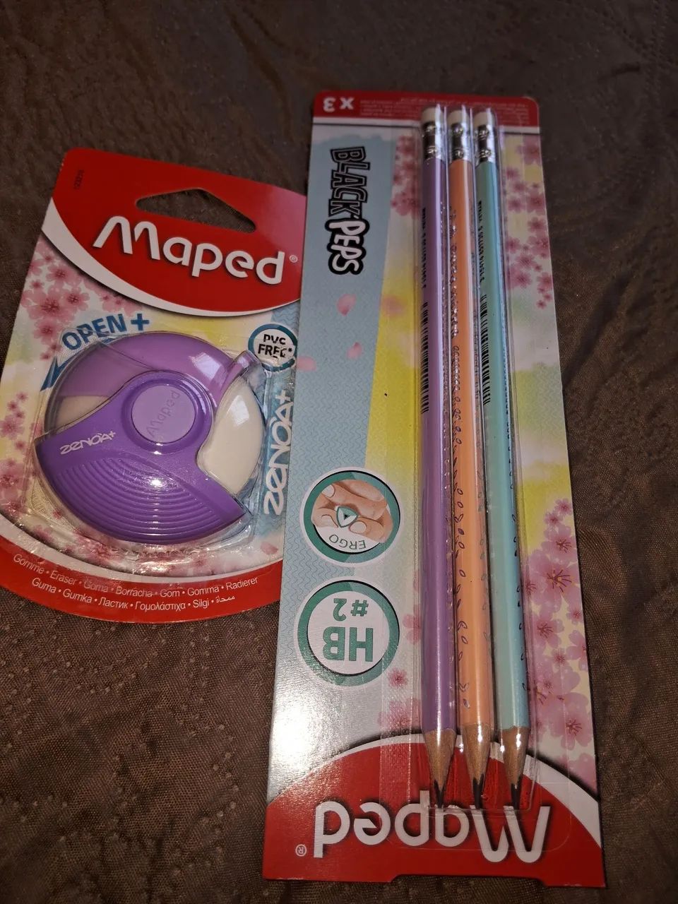 KIT COM 3 LÁPIS E UMA BORRACHA MAPED
