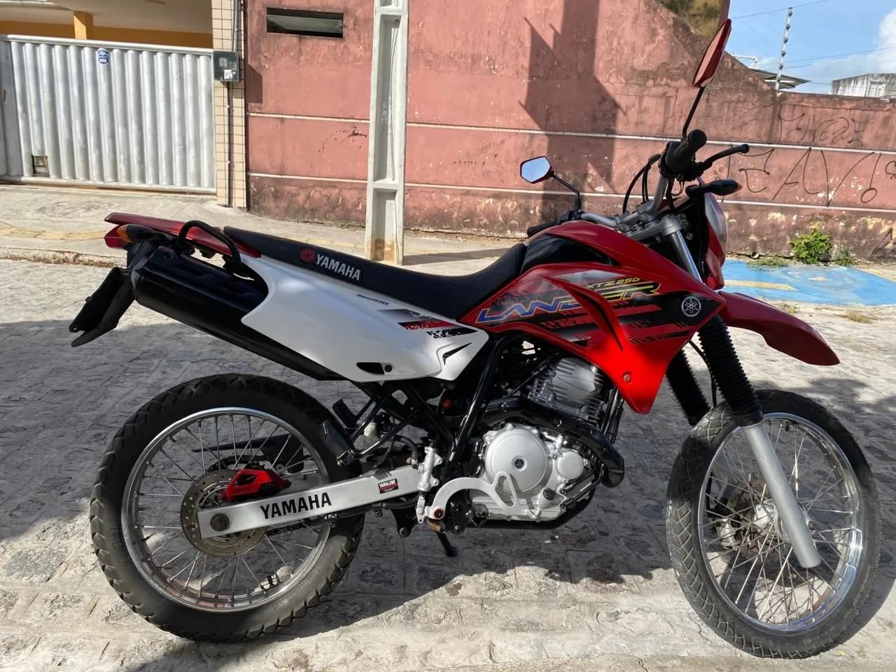 Lander 250  - Foto 3