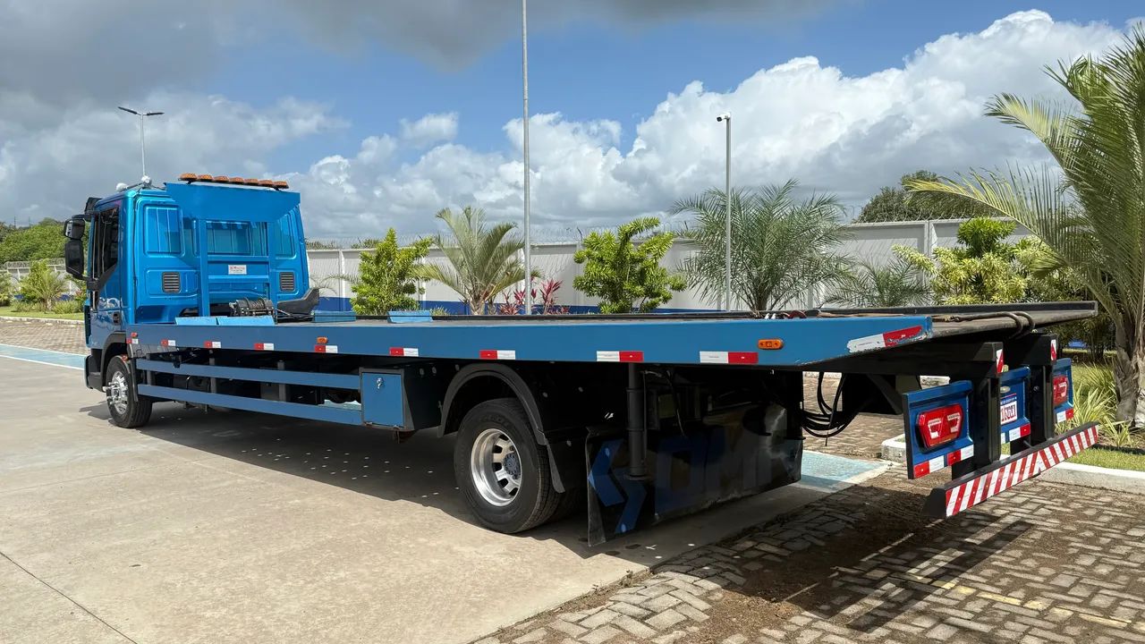 Iveco tector plataforma  - Foto 5