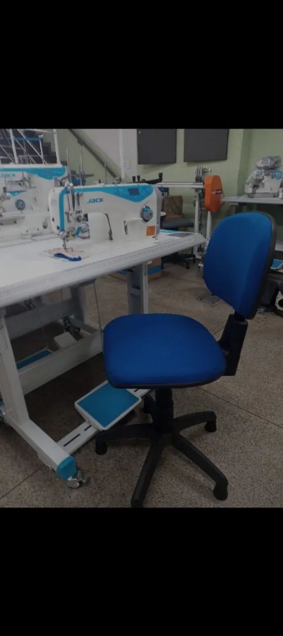 Fábrica e Reformas de cadeiras - busca e entrega - Foto 4