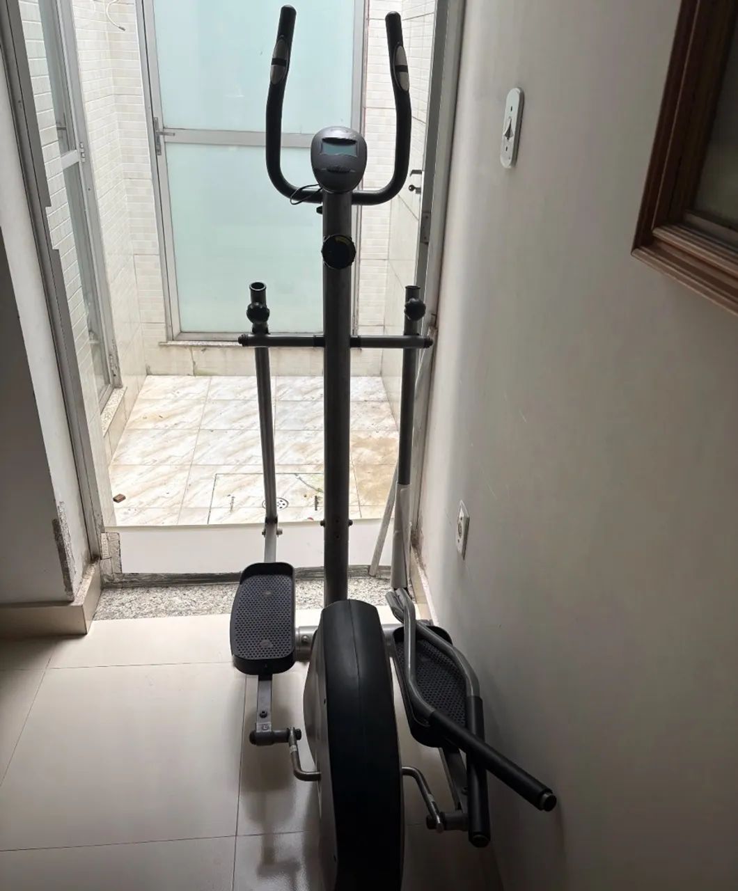 bicicleta elíptica.