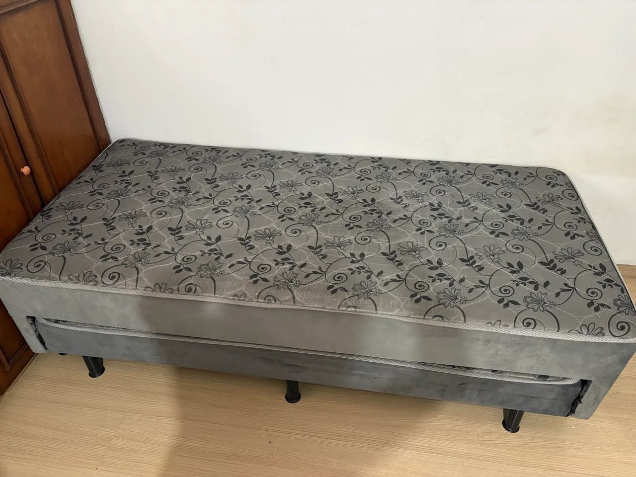 Cama box com molas ensacadas e auxiliar  - Foto 2