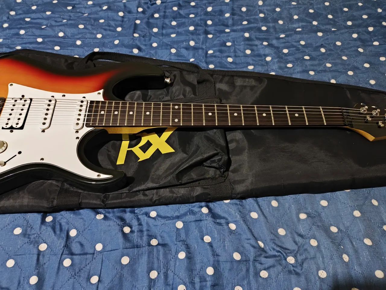 Vende-se Guitarra Ibanez  - Foto 3