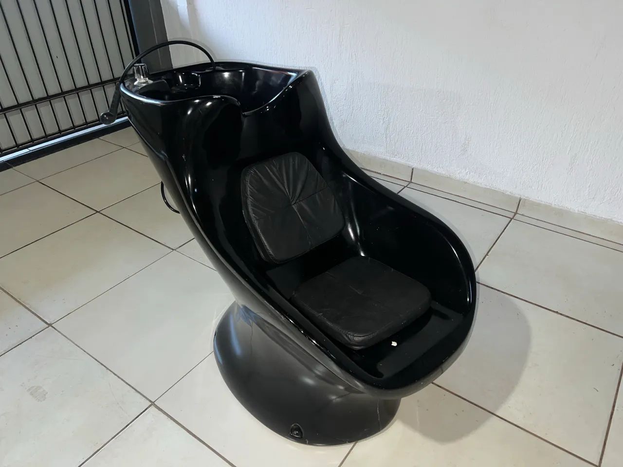 Lavatório de salão preto  - Foto 4