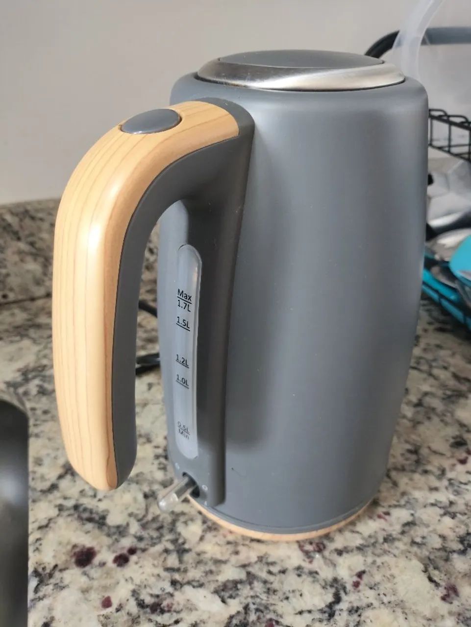 VENDO ELETROS SEMI NOVOS MOTIVO DE MUDANÇA - Foto 5