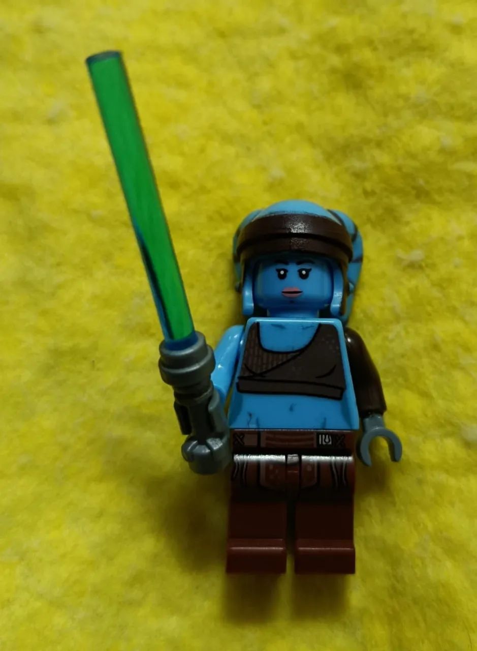 Minifigura Compatível com Lego Star Wars Aayla Secura Jedi