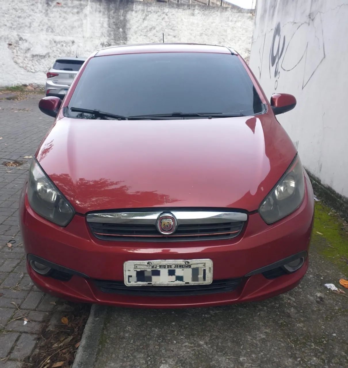 ALUGA-SE CARRO PARA UBER/99 POP