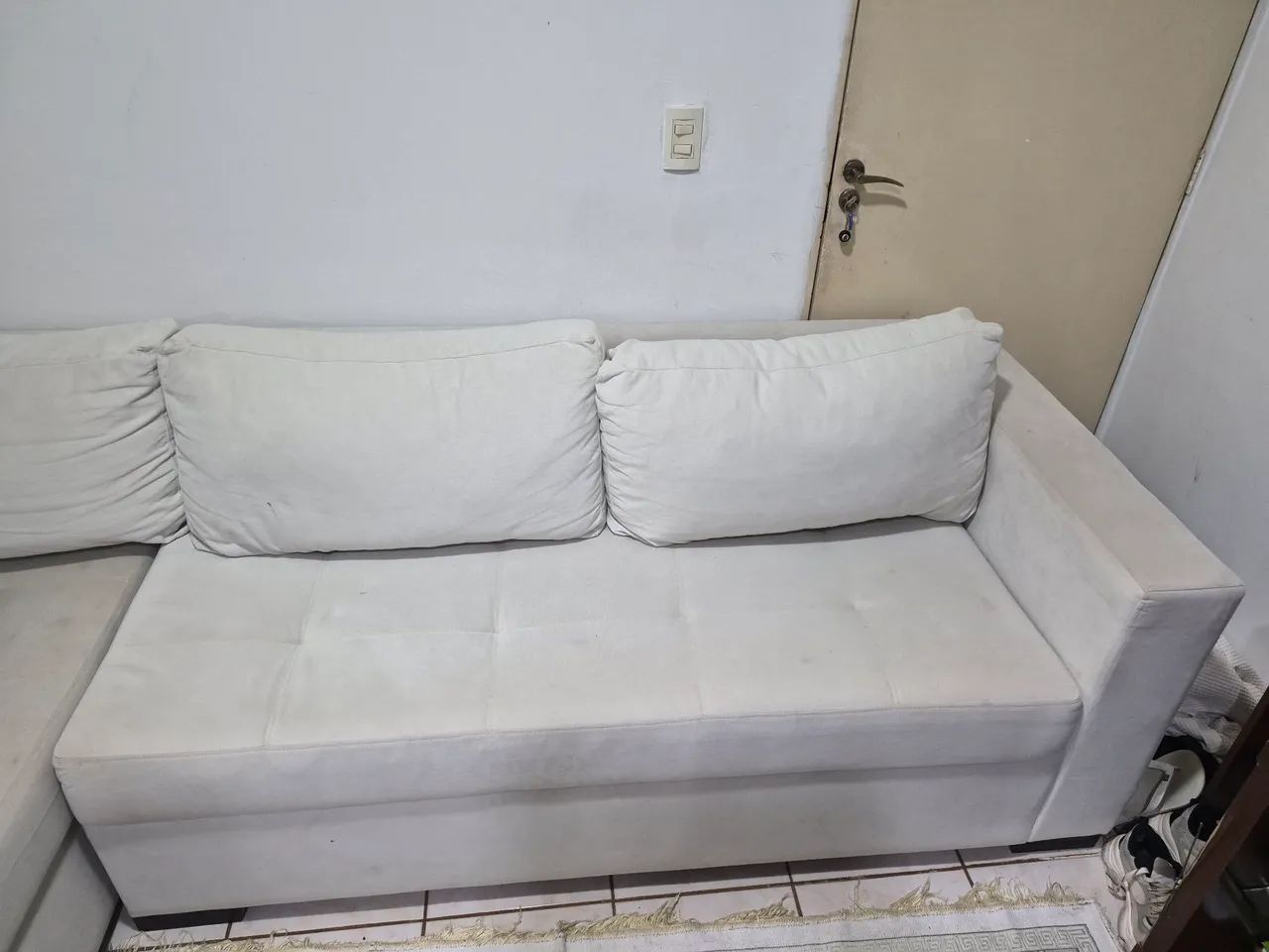 Jogo de sofá branco 65581376749313121