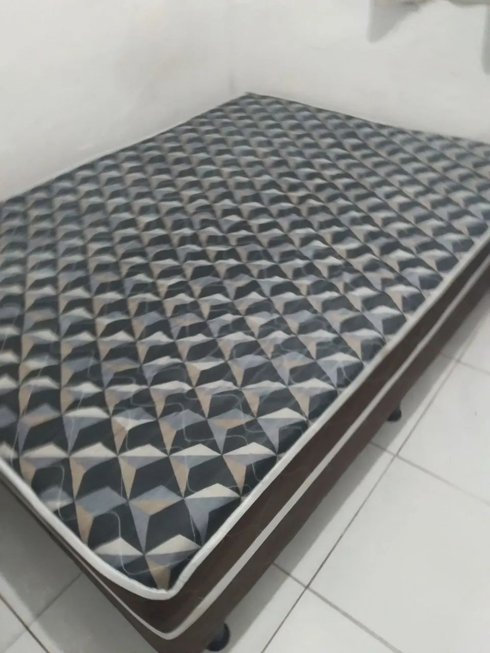 Cama box
