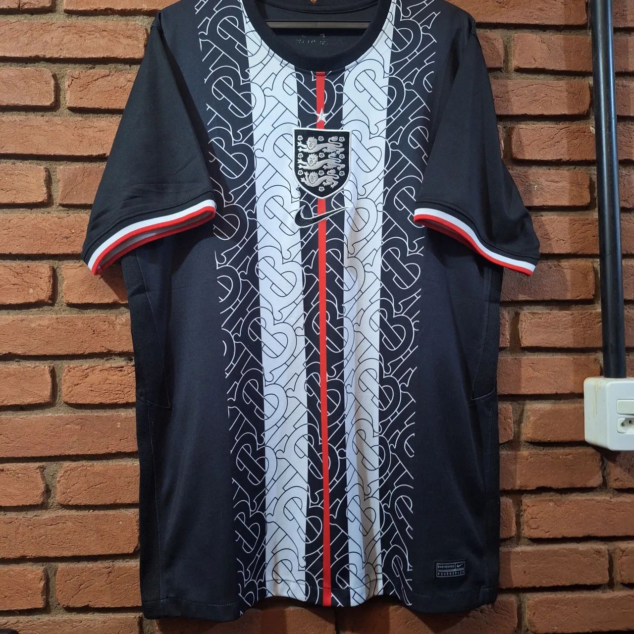 Camisa sem marca seleção Inglaterra 2020