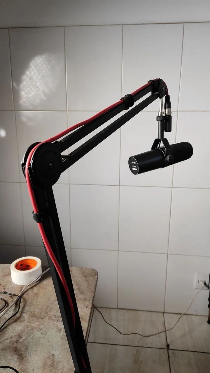 Microfone Dinâmico Shure Sm7b + Braço articulado + Cabo XLR - Foto 4