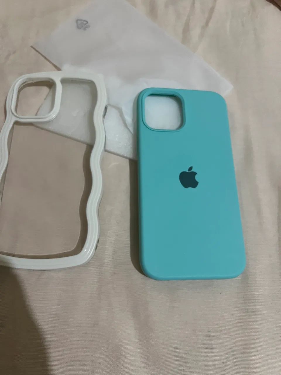 Capa do iPhone 12 Pro Max nova - Foto 2