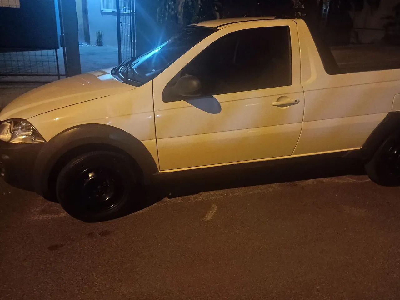 Fiat Strada Working Hard 1.4 Fire Flex 8V CS 2017 - Foto 4