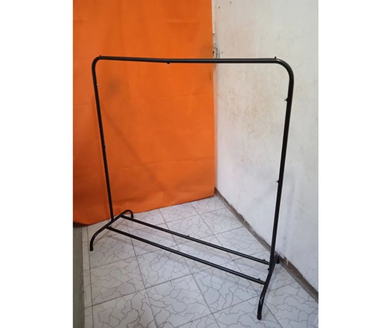 Arara preta com sapateira 