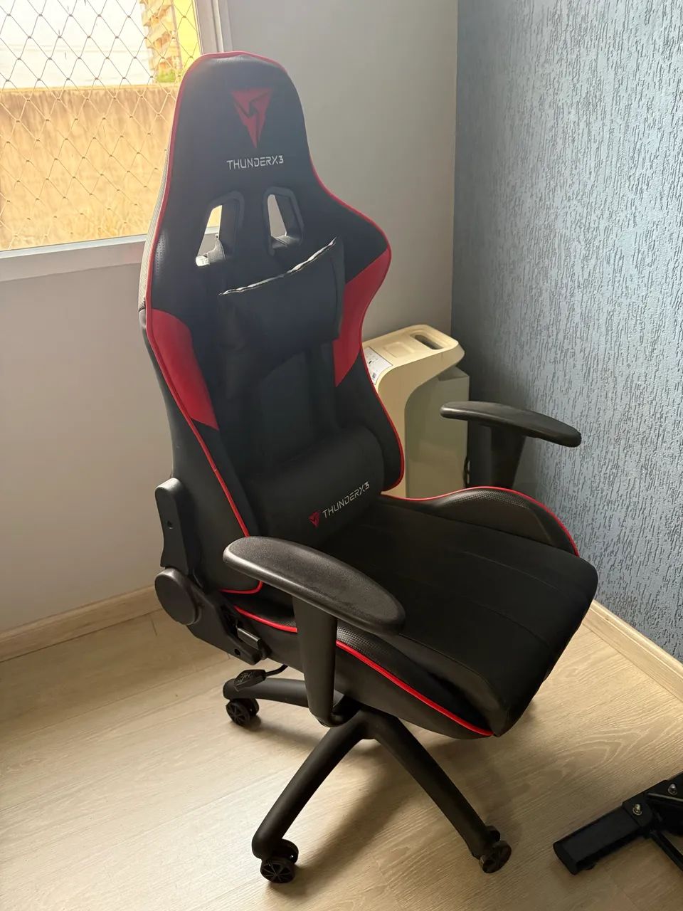 Cadeira gamer Thunder - Foto 2