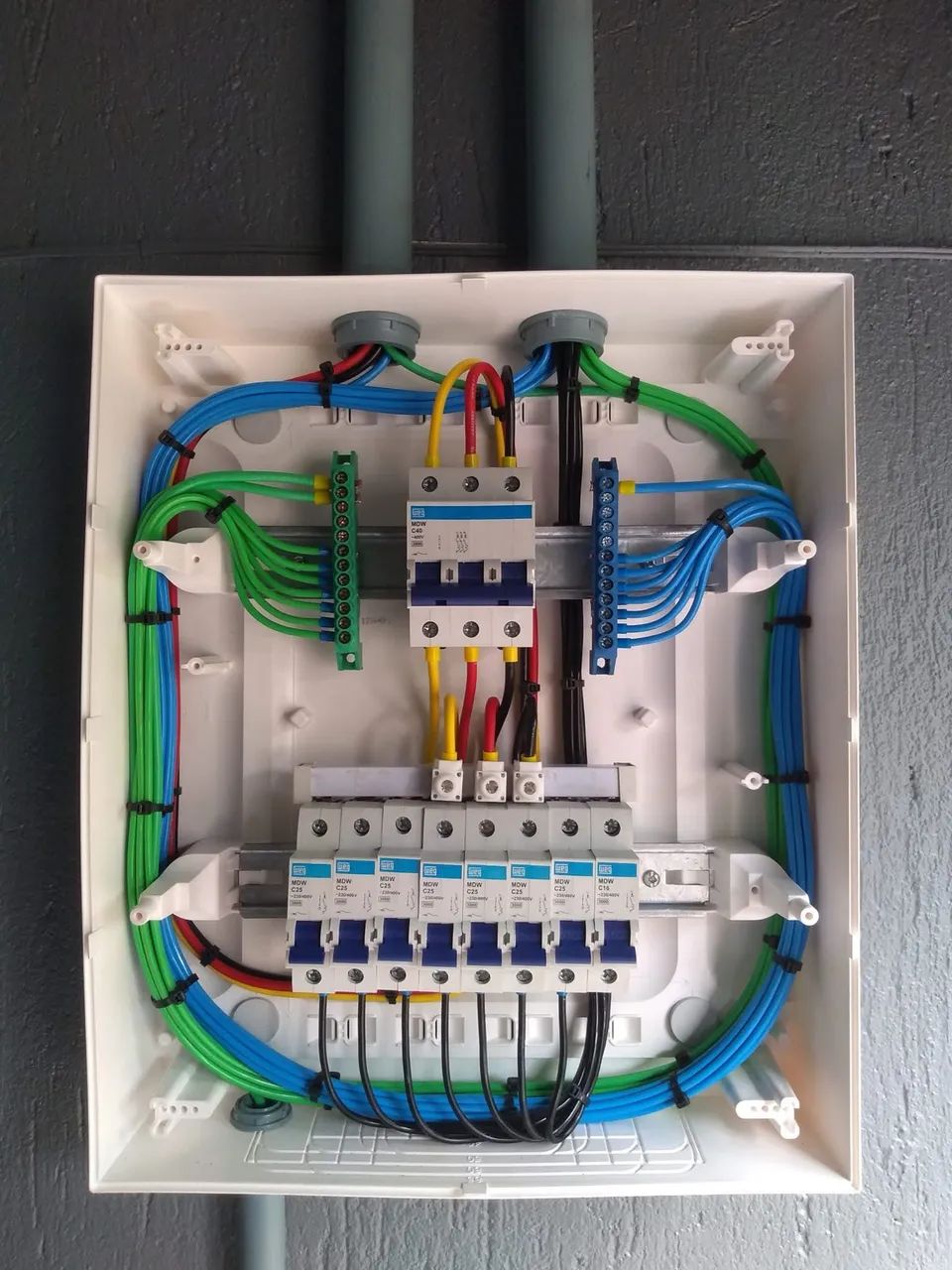 Eletricista em Marília