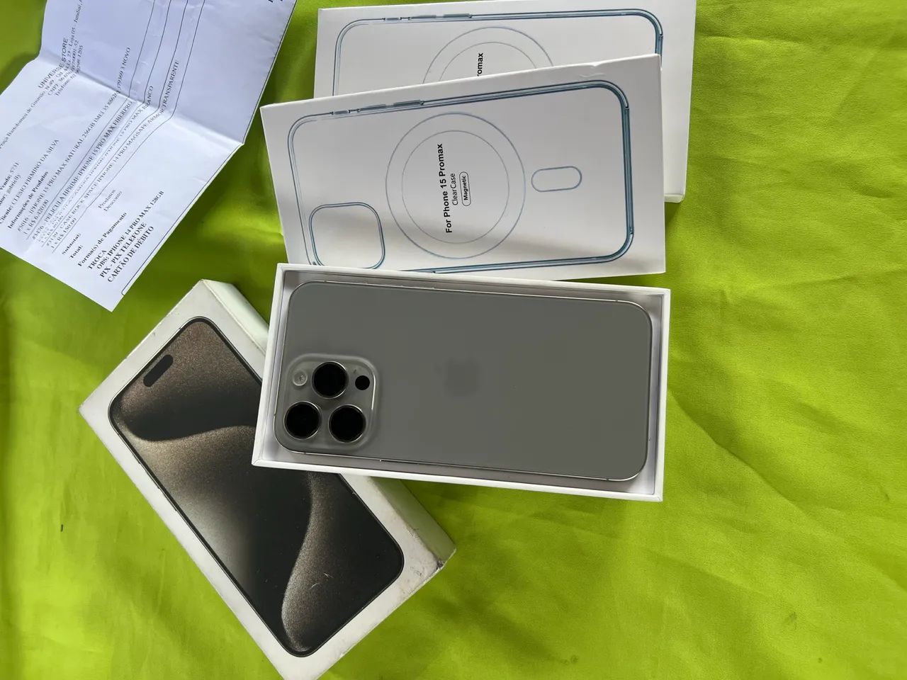 Apple iPhone 15 Pro Max 256GB エクスプレス交換品 iPhone 15 pro max 256gb com acessórios - Celulares e Smartphones