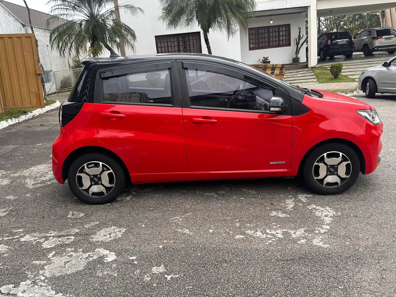 JAC E-JS1 62cv 5P Aut. (elétrico) 2022 - Foto 2