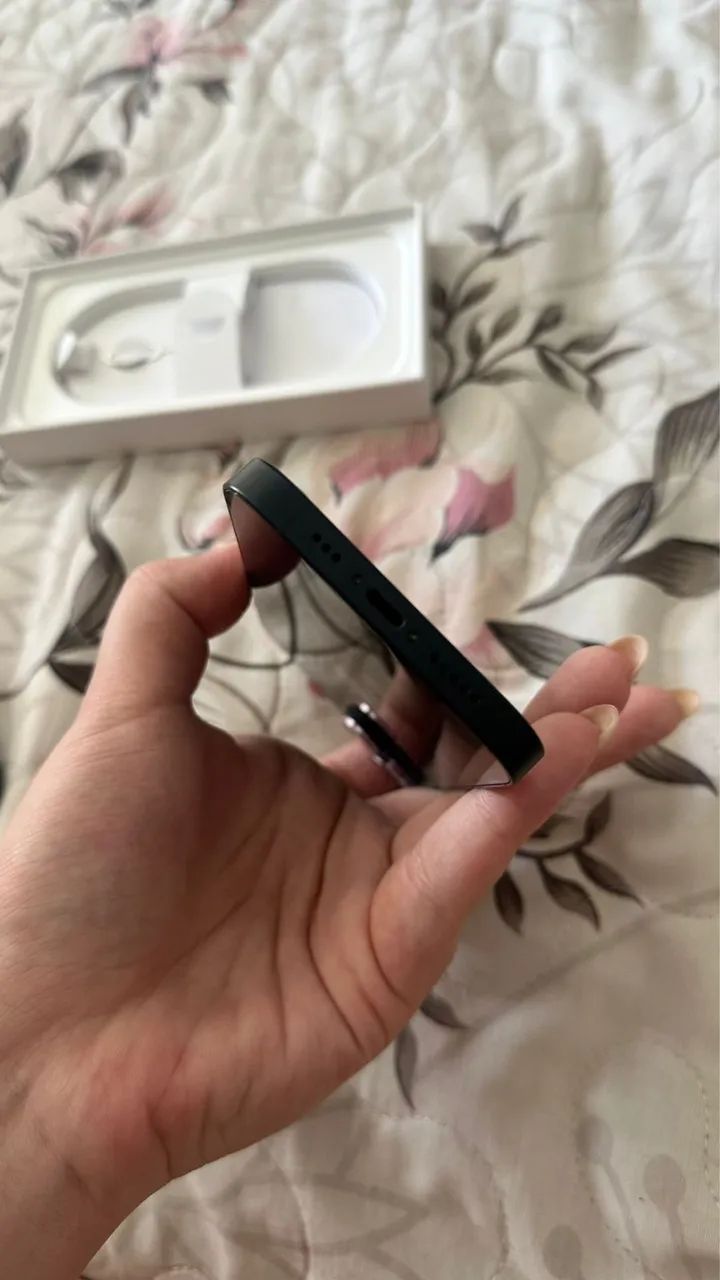 Celular - IPhone 14 - Foto 4