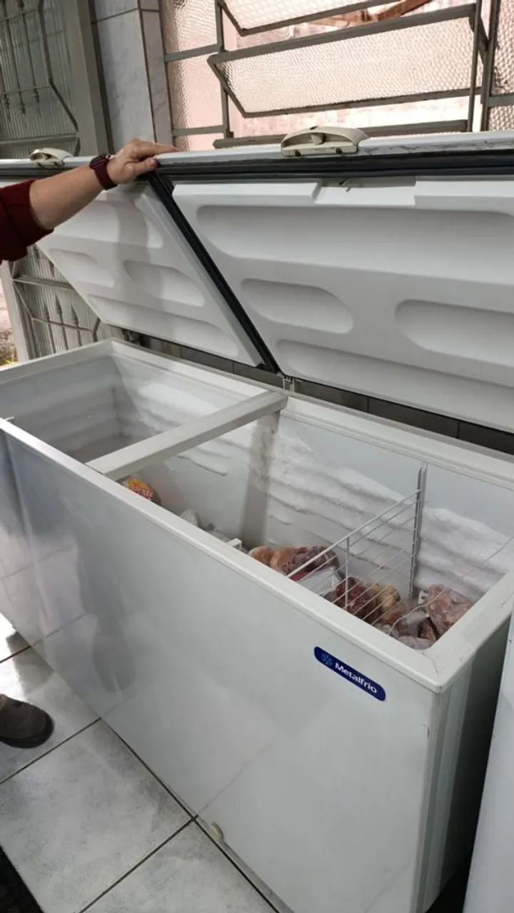 Freezer Horizontal Metalfrio DA550 - 546 Litros - 220V - Serviços