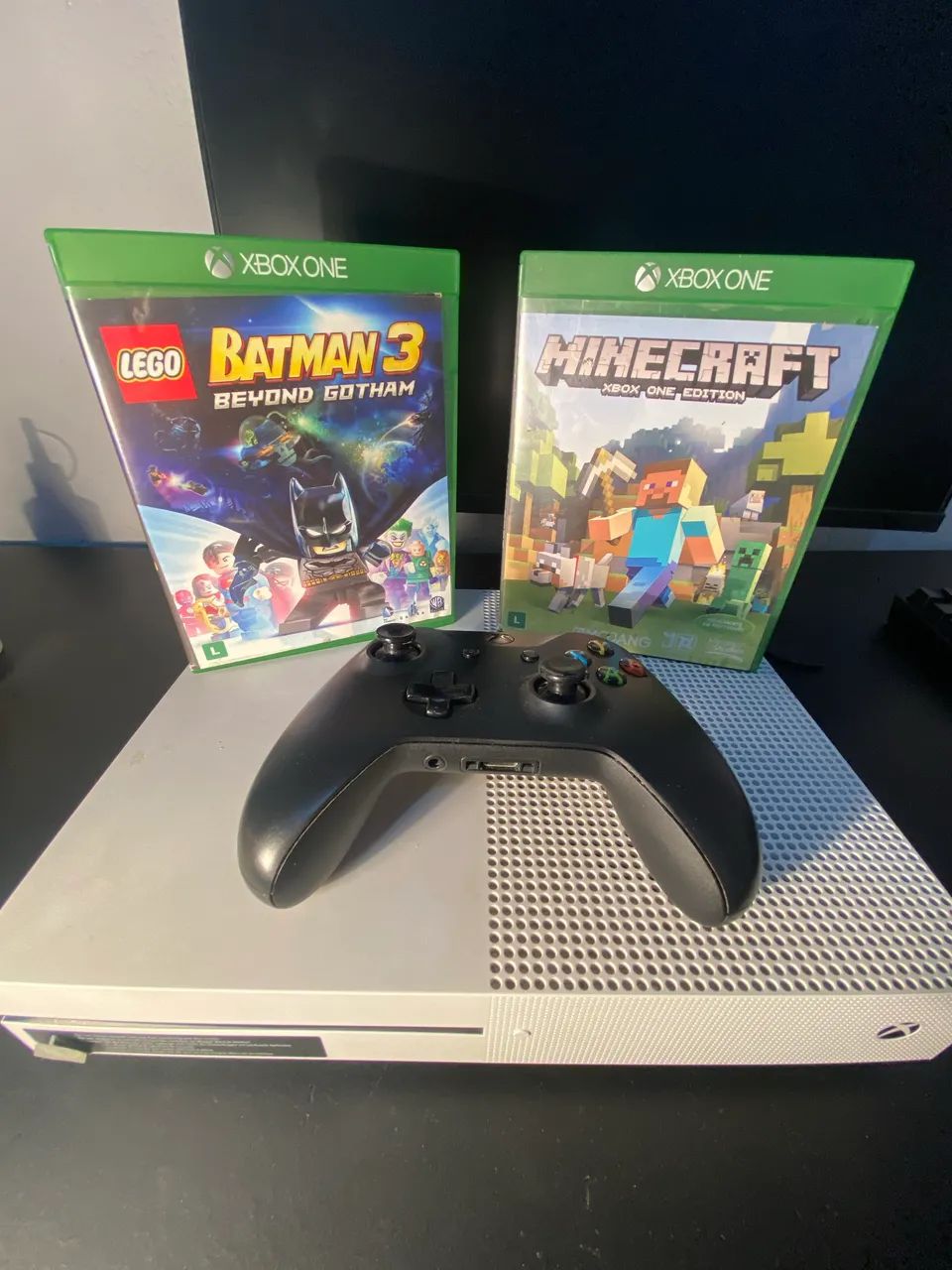 XBOX ONE S 500GB
