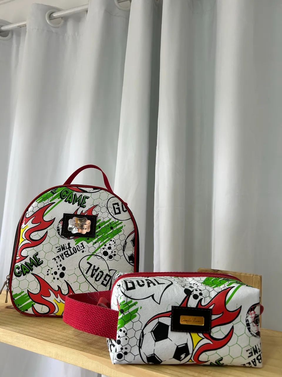 Kit mochila e necesser 