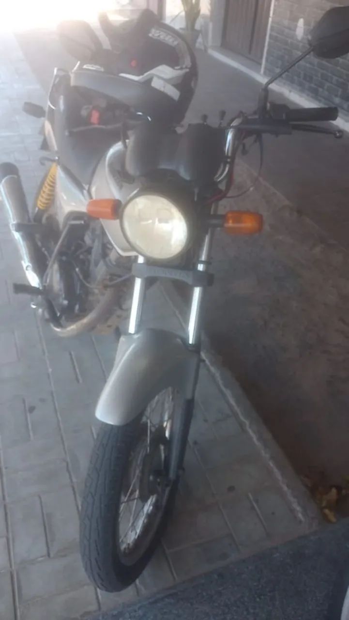 Honda  - Foto 4