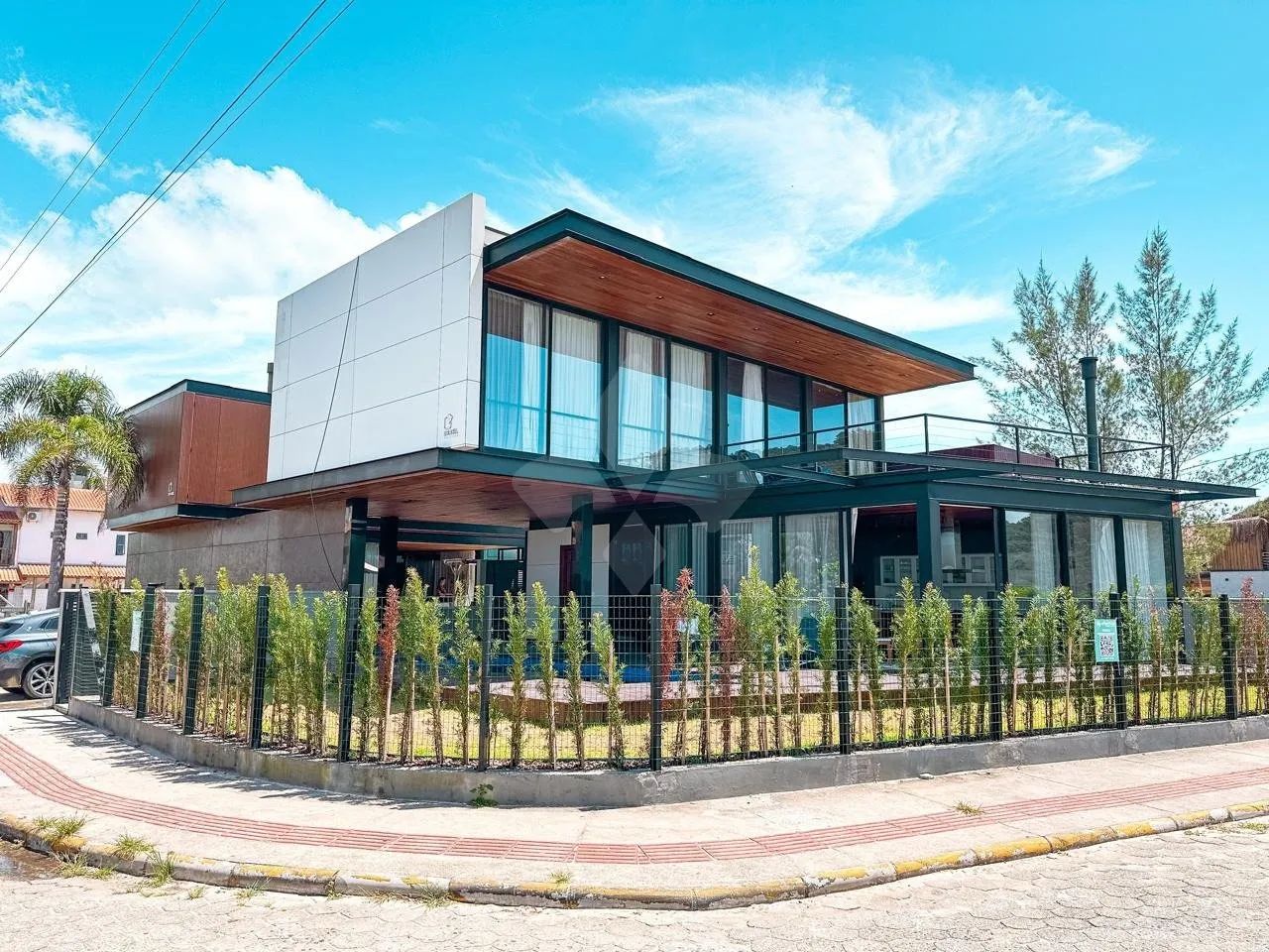 Casa de 4 dormitórios, Bairro Ferrugem, Garopaba/SC