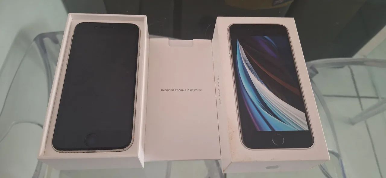 Celular IPhone 8 SE 2020 - Foto 2
