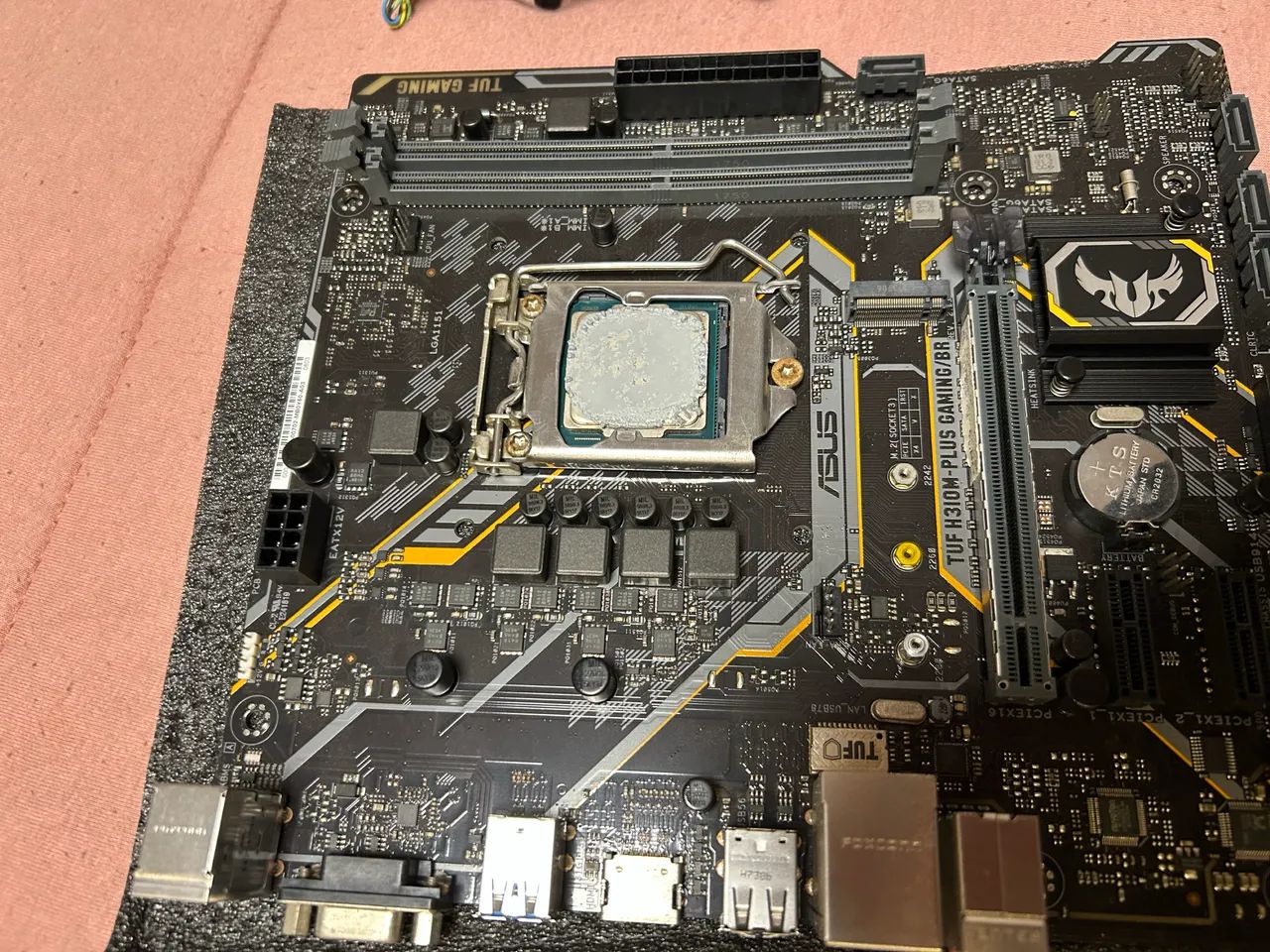 Kit i5 9400f com placa mãe h310 plus gaming br  - Foto 2