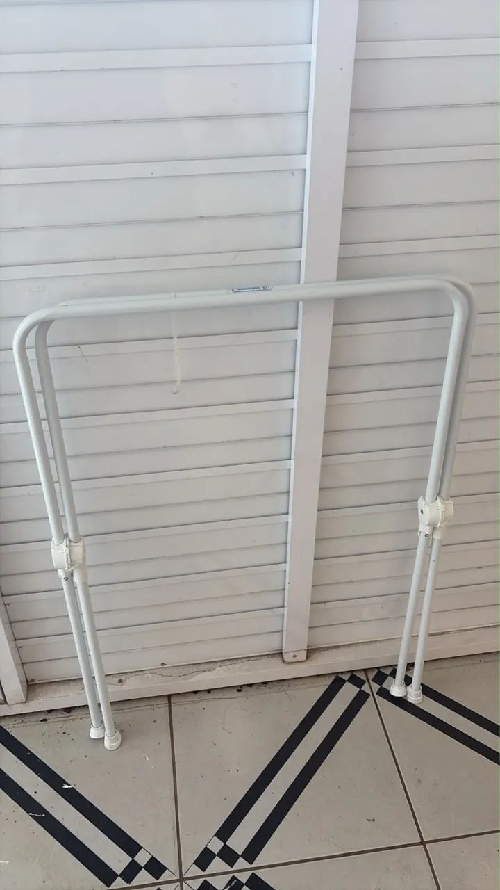Banheiro com apoiador