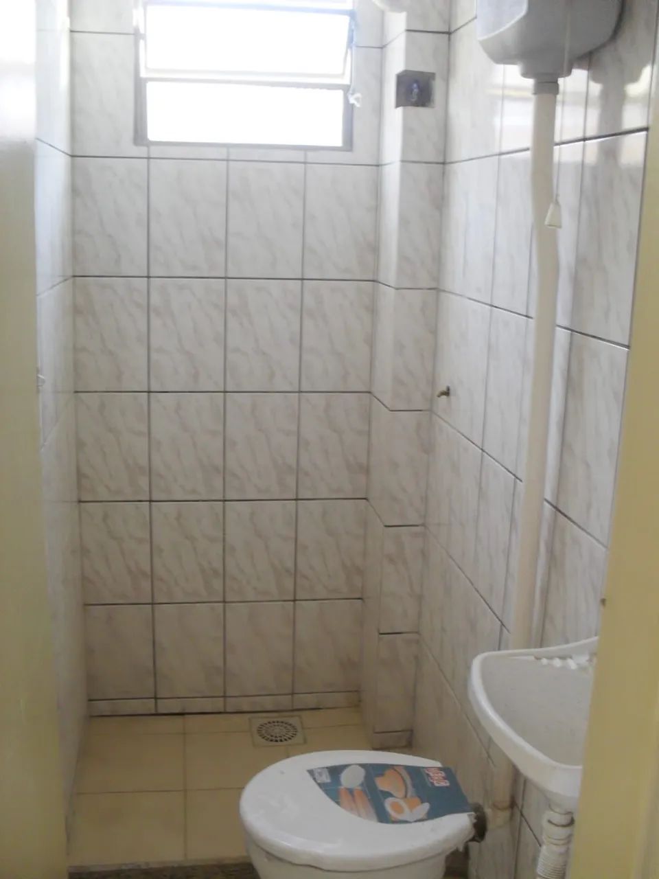 Alugam-se quitinetes em Realengo - Foto 3
