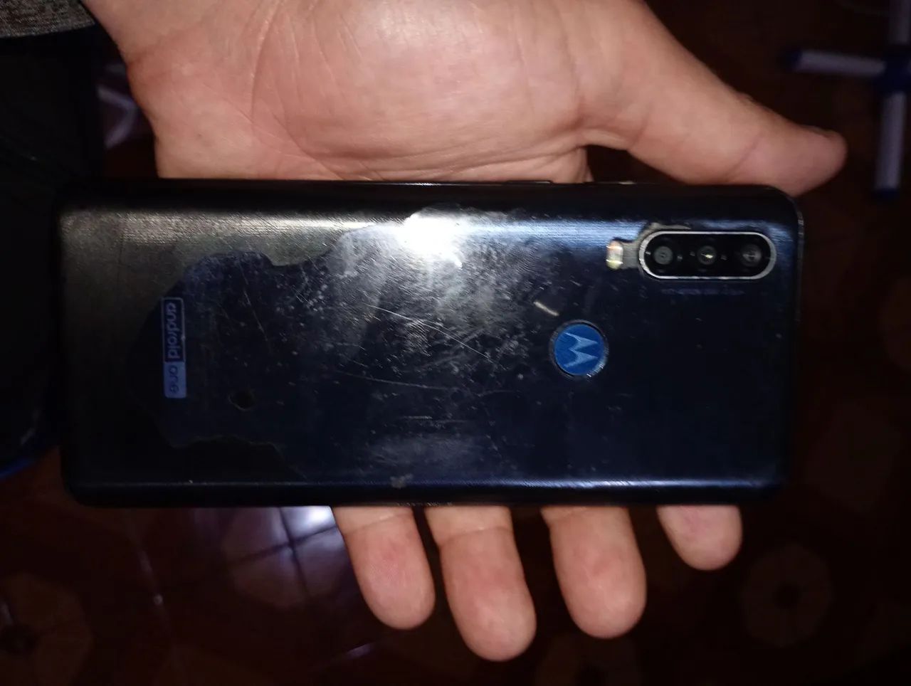 Motorola one action tela trincada 