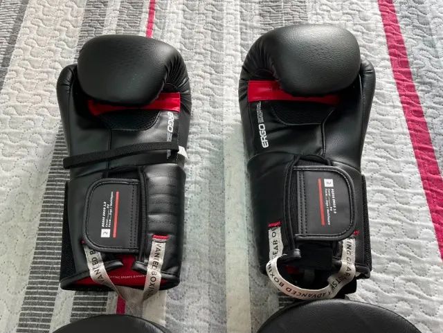 LUVAS DE BOX E APARADOR OUTSHOCK  - Foto 5