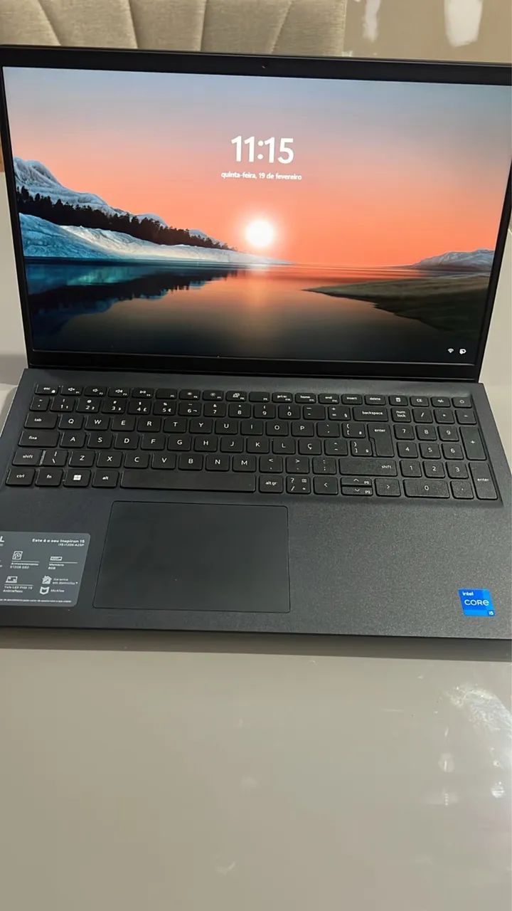 Notebook Dell novo