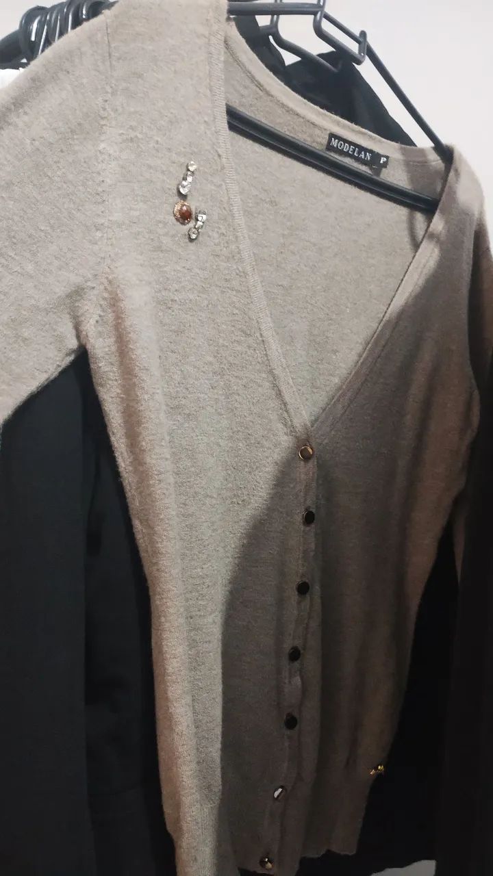 Vendo lote de roupas semi novas para Brechó  - Foto 5