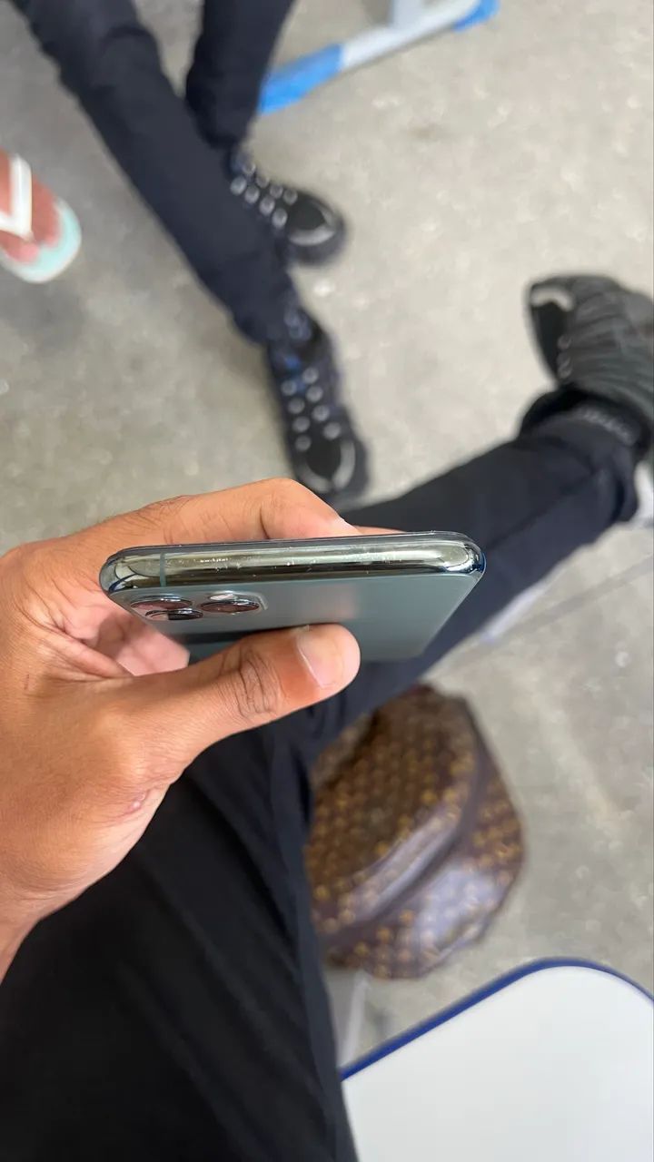 iPhone 11 Pro Max  - Foto 2