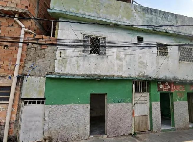 vendo ou troco barracão bairro santo André  
